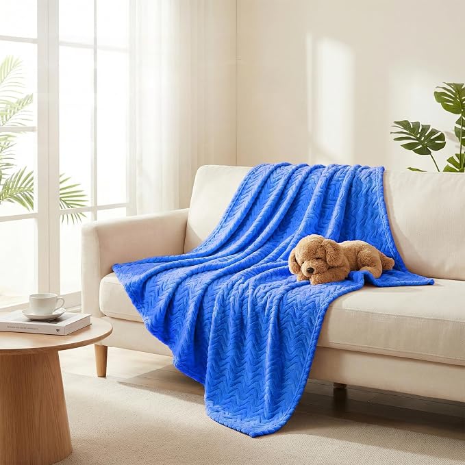 Exclusivo Mezcla Large Fleece Throw Blanket for Couch, Sofa, Cobalt Blue | 50"x70" Soft Breathable Lightweight Flannel Throws for Summer, Plush Cozy Jacquard Wave Blanket for Home Decor