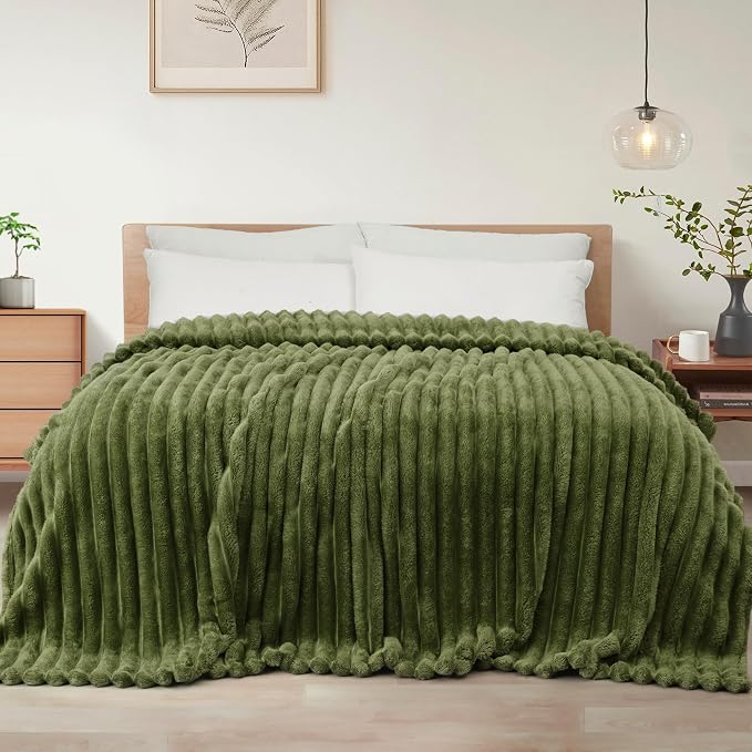 Exclusivo Mezcla Striped Queen Size Fleece Blanket for Bed, Couch, 90"x90" | Soft Breathable Cozy Bed Blankets, Lightweight Plush Fluffy Fuzzy Jacquard Decorative Blankets