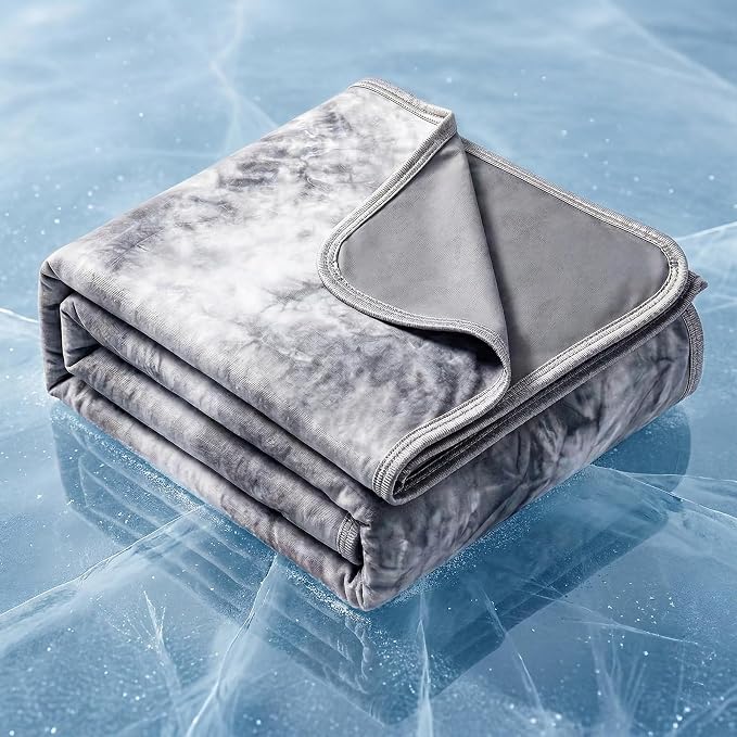 Cooling Blanket King Size 90"x104" for Hot Sleepers | Cold Summer Soft Blanket for Bed Couch and Travel Absorbs Heat Q-Max>0.35 Cool Lightweight Throw for Night Sweats Menopause