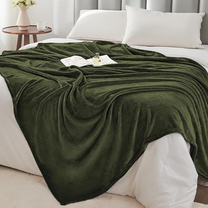 BEDELITE Fleece Blanket Soft Plush Twin Size Blanket Olive Green 60"x80" | Ultra Soft Fleece, Plush Microfiber, Lightweight Warmth, All Season Comfort, Fade Resistant, Machine Washable, Couch Sofa Bed