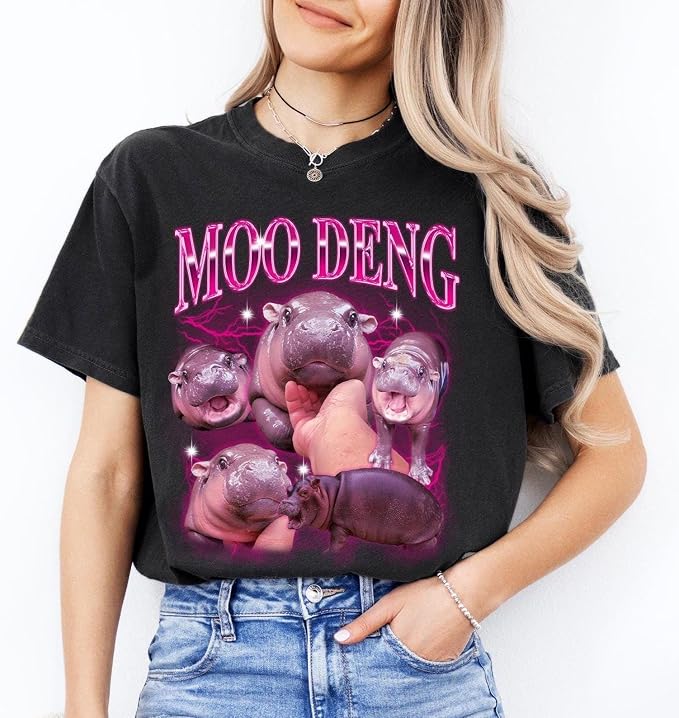 YOUNG GREEN Moo Deng Sweatshirt Moo Deng Bouncy Pig T-Shirt The Cute Baby Hippo Sweatshirt Gift For Moo Deng Lovers