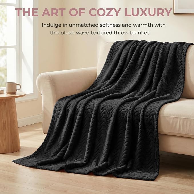 Exclusivo Mezcla Large Fleece Throw Blanket for Couch, Sofa, Black | 50"x70" Soft Breathable Lightweight Flannel Throws for Summer, Plush Cozy Jacquard Wave Blanket for Home Decor