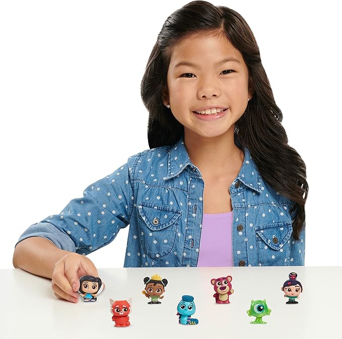 Disney Doorables Multi Peek Series 8 Featuring Collectible Scented Figures, Styles May Vary, Officially Licensed Kids Toys for Ages 5 Up, Easter Basket Fillers, Gifts, Presents by Just Play