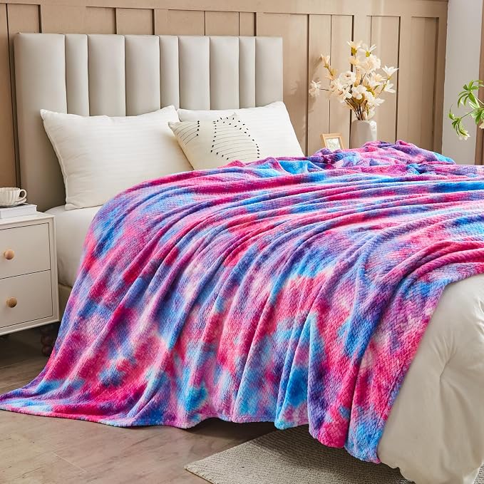 NEWCOSPLAY Fleece Leaves Pattern Twin Blanket, Purple Rainbow, 60"x80" | Super Soft Throw Blanket, Lightweight Cozy Bed Sofa Blanket, Premium Silky Flannel Fleece, Travel Blanket for All Season Use