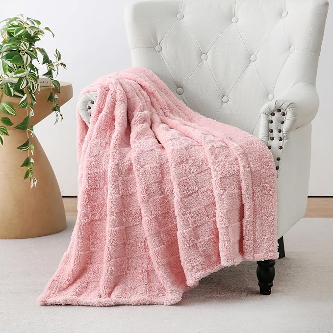 Light Pink Fleece Throw Blanket 60”×80”Checkered Design for Couch | Super Soft Cozy Plush Microfiber 3D Square Pattern Flannel Blanket for Sofa Bed Lightweight for Adults,Women