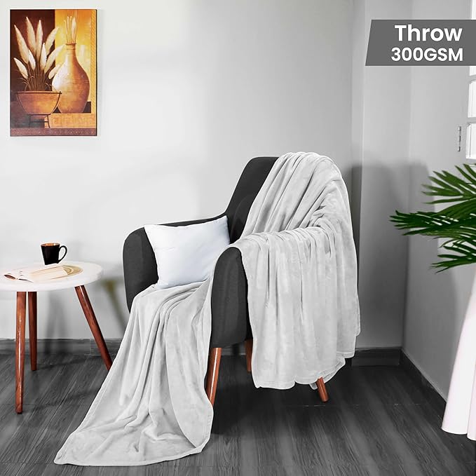 Utopia Bedding Ultra Soft Fleece Bed Blanket Throw Size White (50x60 Inch) | Microfiber Plush Warm Lightweight Breathable Cozy Blanket Anti-Static, All Season Use, Gift for Women and Men