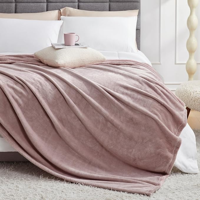 Hansleep Full Pink Fleece Blanket, Soft Flannel Bed Blanket | Fuzzy Cozy Blanket 84x90 Inches, Multi-use for Bed, Sofa, Couch, Travel, Camping, All Season Warm Lightweight Cover