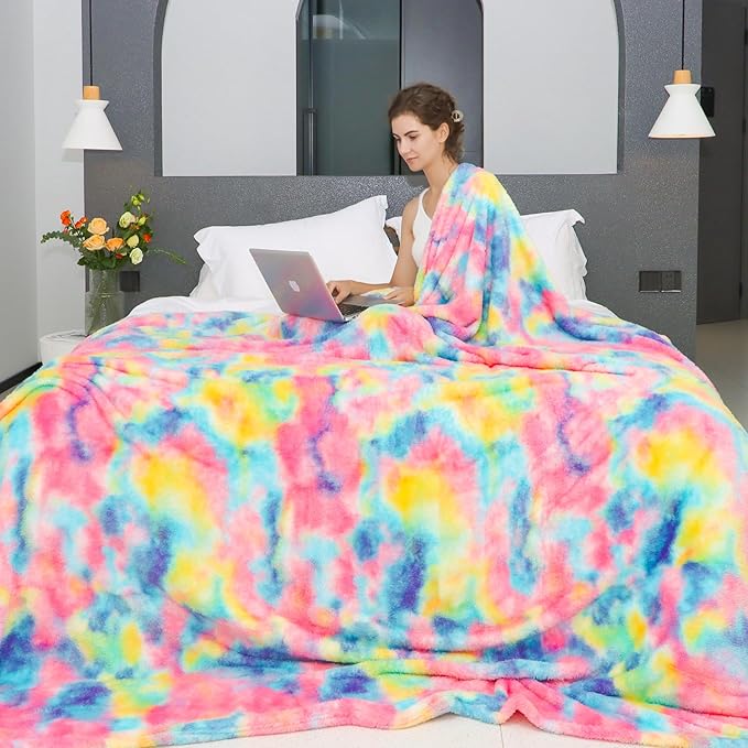 MUGD Lightweight Blanket Fleece Big Blanket Fuzzy Throw Blanket for Bed Queen Size