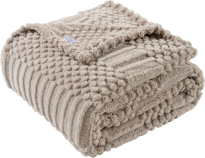 Brown Throw Blanket - Soft & Fluffy Fleece, Neutral Tan Color, Cute & Aesthetic, Perfect for Sofa, Couch, Chair, Bed, Living Room & Bedroom, All-Season Use, Plush & Cozy Decorative Blanket 50'x60