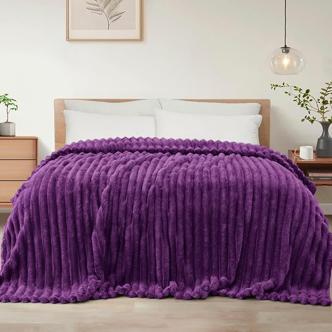 Exclusivo Mezcla Striped King Size Fleece Blanket for Bed, Couch, 90"x104" | Soft Breathable Cozy Bed Blankets, Lightweight Plush Fluffy Fuzzy Jacquard Decorative Blankets