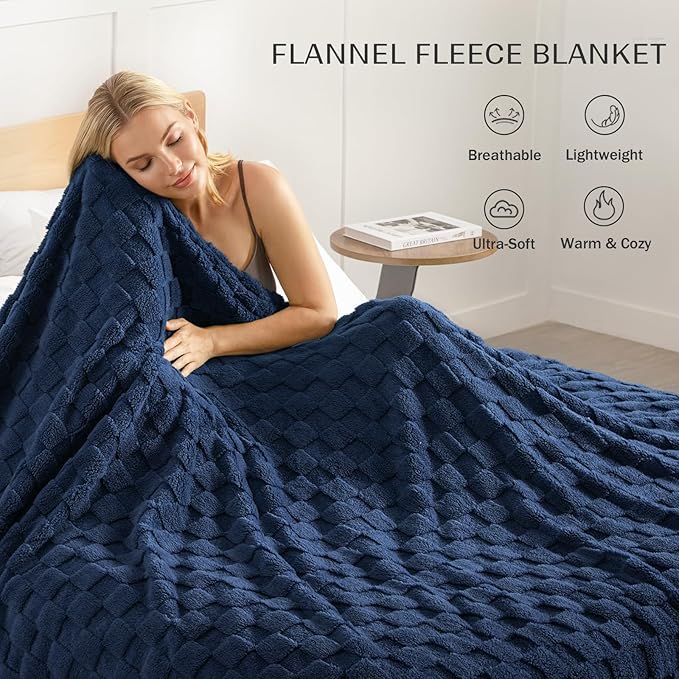 Exclusivo Mezcla 3D Checkered Fleece Queen Blanket for Bed, Navy Blue | Super Soft and Cozy Fluffy Blanket, Lightweight, Breathable, Decorative Blanket for Living Room, Bedroom, All Season, 90"x90"