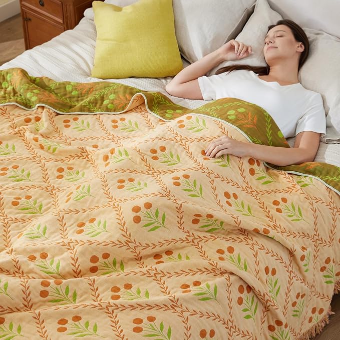 100% Cotton Boho Throw Blanket for Home Decor – Classic Farmhouse Quilt Bedding, Muslin Blankets for Adults, Vintage Woven Decorative Blanket for Couch, Bed Layering Use, Vintage Floral, 104"x90"