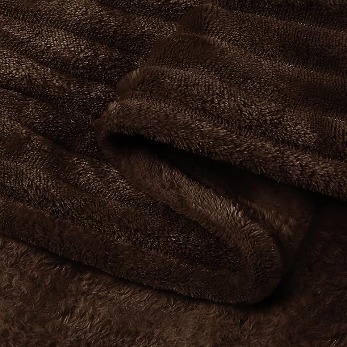 BEDELITE 3D Ribbed Dark Brown Fleece Throw Blanket for Couch, 50x60 Inch | Soft Warm Decorative Fluffy Blanket, Cozy Plush Lightweight Fuzzy Throw Blanket for Bed Sofa Home Room Decor, Gift for Women