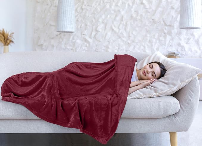 Utopia Bedding Soft Fleece Bed Blanket Twin Size Burgundy (60x80 Inch) | Microfiber Plush Warm Lightweight Breathable Cozy Blanket Anti-Static, All Season Use, Gift for Women and Men