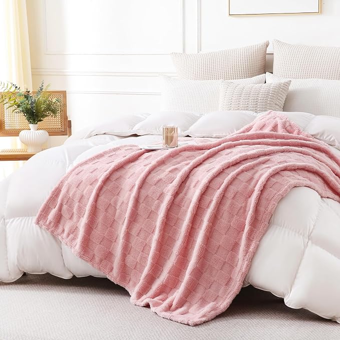 Light Pink Fleece Throw Blanket 60”×80”Checkered Design for Couch | Super Soft Cozy Plush Microfiber 3D Square Pattern Flannel Blanket for Sofa Bed Lightweight for Adults,Women