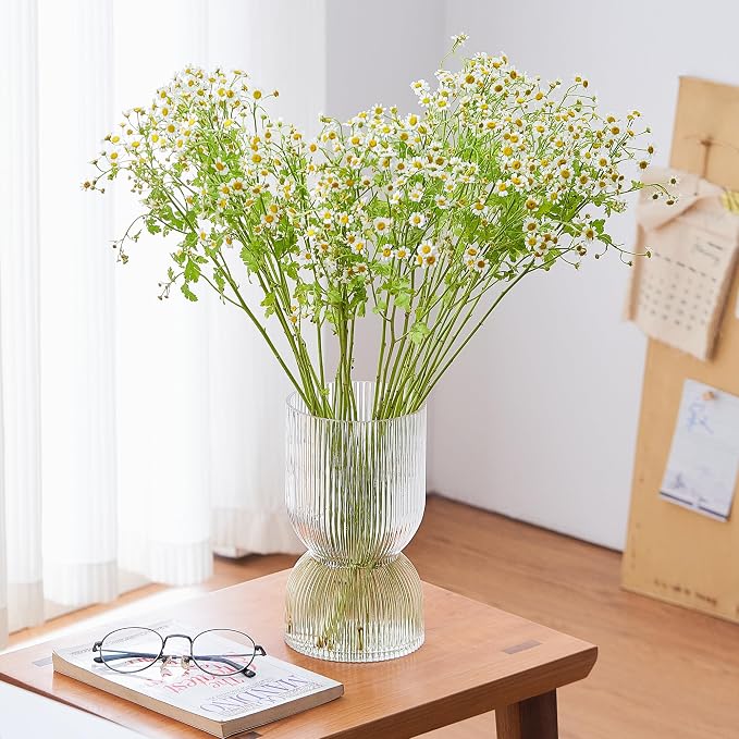 7.5 inch Vase for Flowers, Clear Ribbed Thickened Glass Vases, Hourglass Bud Flower Vase for Bookshelf, Dinner Table, Indoor Office Desktop, Meeting Room, Bathroom, Home Decor, Christmas Decoration