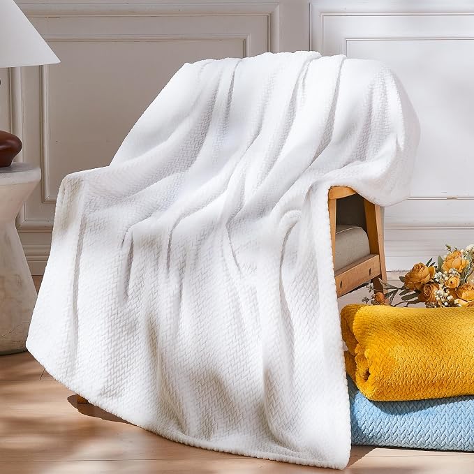 NEWCOSPLAY Fleece Leaves Pattern Twin Blanket, White, 60"x80" | Super Soft Throw Blanket, Lightweight Cozy Bed Sofa Blanket, Premium Silky Flannel Fleece, Travel Blanket for All Season Use