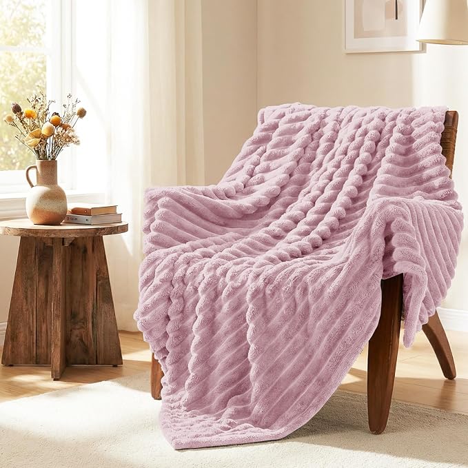 HIMEET Dusty Pink Throw Blanket for Couch, 300GSM Ribbed, 50 x 60 Inches | Ultra Soft Flannel, All-Season Lightweight Warmth, Home Room Decor & Dorm Essential, Gift for Men & Women, Machine Washable