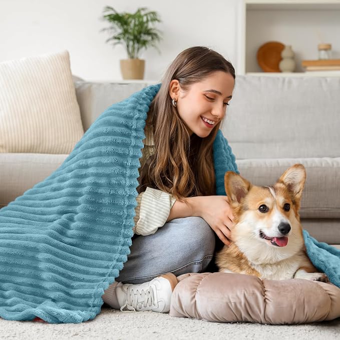 BEDELITE 3D Ribbed Washed Blue Fleece Twin Blanket for Bed, 60x80 Inch | Soft Warm Decorative Fluffy Blanket, Cozy Plush Lightweight Fuzzy Throw Blanket for Couch Sofa Room Decor, Gift for Women