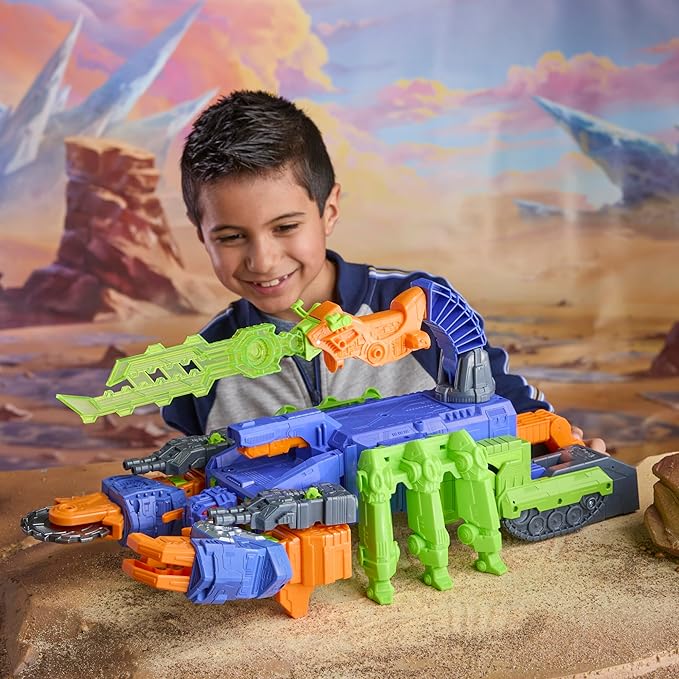 Transformers CYBERWORLD Scorponok Strike Battle Set, Converting Action Figure Playset with Lights and Sounds, Robot Toys for Boys and Girls 6 and Up