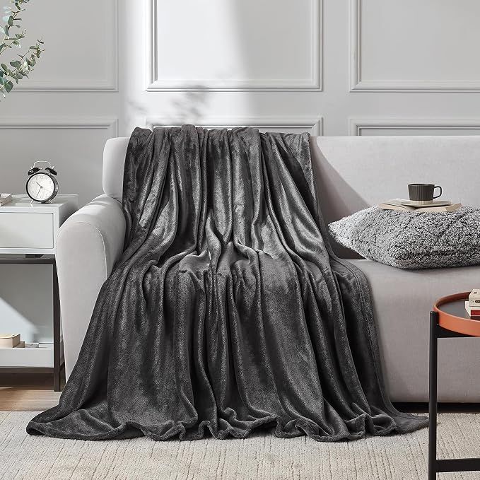 Hansleep Twin Dark Grey Fleece Blanket, Soft Flannel Bed Blanket | Fuzzy Cozy Blanket 60x80 Inches, Multi-use for Bed, Sofa, Couch, Travel, Camping, All Season Warm Lightweight Cover