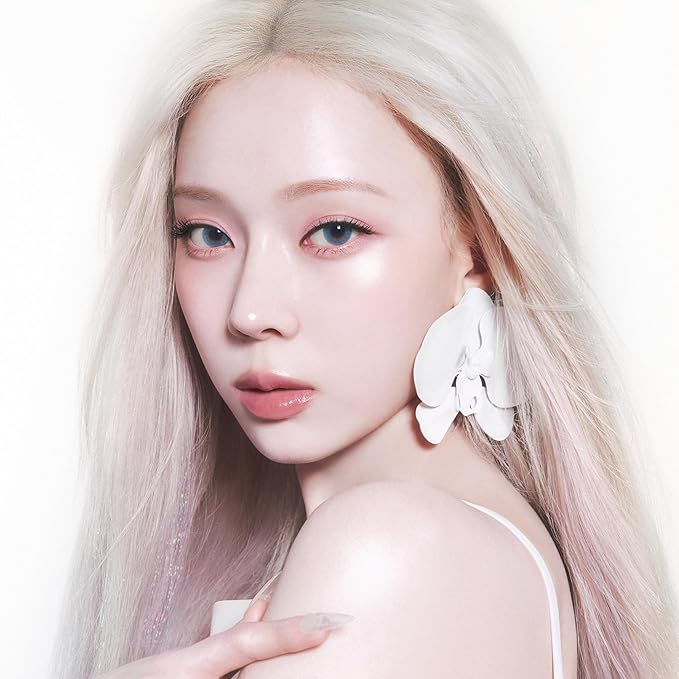 Espoir Be Glow Shading Stick Highlighter #2 Moonlight│Creamy Solid Texture & Smooth Gliding on Face with Hyaluronic Peptide, Natural Contour Color for Daily Radiant Makeup, Subtle Shimmering