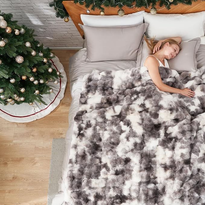 Cozy Bliss Faux Fur Throw Blanket for Bed King Size, Fuzzy Soft Plush Thick Bubble Blanket for Sofa Bedroom Living Room, 108 * 90 Inches Tie Dye Taupe