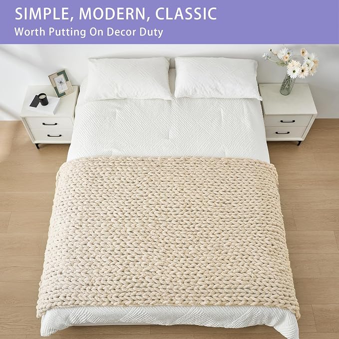 Bigacogo Chunky Knit Throw Blanket for Couch, 40x80 inches, Beige | Hand Knit with Jumbo Chenille, Soft Breathable Cable Knit for Sofa Bed Living Room, Machine Washable, Gift for Mom Friend