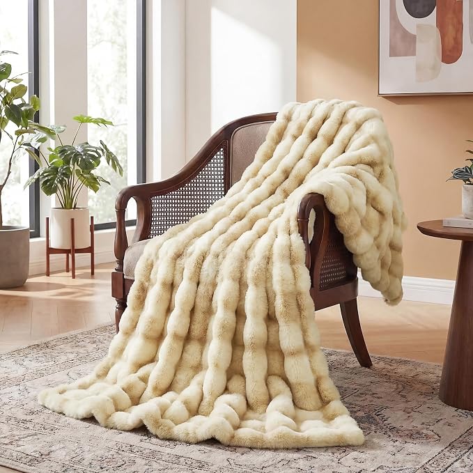 ORINOVA Light Tie-dye Yellow Twin Fuzzy Ultra Soft Bed Comfy Blanket 60x80 Cozy Faux Fur Throw Blanket for Living Room Thick Fluffy Furry Blanket Home Gifts 860 GSM