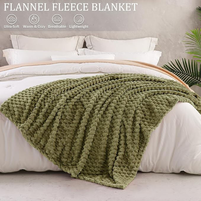 Exclusivo Mezcla 3D Fleece Twin Size Blanket for Bed, Olive Green | Extra Soft Fuzzy Plush Lightweight Bed Blankets, Cozy Fluffy Decorative Blankets for All Seasons, 60x80 Inches