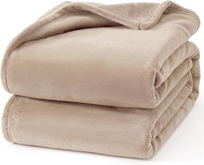 Hansleep Throw Light Camel Fleece Blanket, Soft Flannel Bed Blanket | Fuzzy Cozy Blanket 50x60 Inches, Multi-use for Bed, Sofa, Couch, Travel, Camping, All Season Warm Lightweight Cover