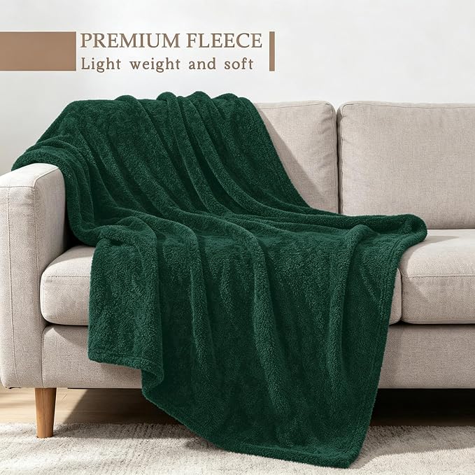 Exclusivo Mezcla Fleece Throw Blanket for Couch and Sofa, 50" x 60" | Super Soft and Cozy Fluffy Blanket for Women, Lightweight and Fuzzy Throw for Home Decor, All Season, Forest Green