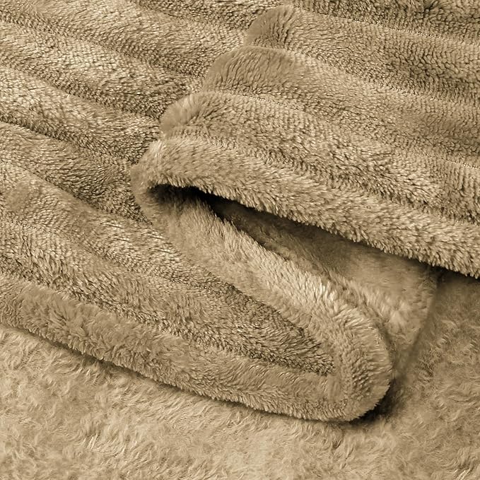 BEDELITE 3D Ribbed Jacquard Brown King Size Blankets for Bed, 108x90 Inch | Soft Warm Decorative Fluffy Blanket, Cozy Fuzzy Lightweight Plush Fleece Throw Blankets for Bed, Room Decor, Gift for Women