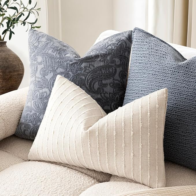 Foindtower Pack of 2 Decorative Jacquard Boucle Lumbar Throw Pillow Covers Accent Textured Striped Pillowcases Cozy Boho Cushion for Couch Sofa Bedroom Living Room Home Decor 12x20 Inch Cream White