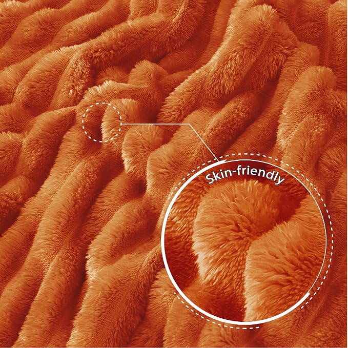 Exclusivo Mezcla Striped California King Size Fleece Blanket for Bed | Soft Breathable Cozy Bed Blankets, Lightweight Plush Fluffy Fuzzy Jacquard Decorative Blankets