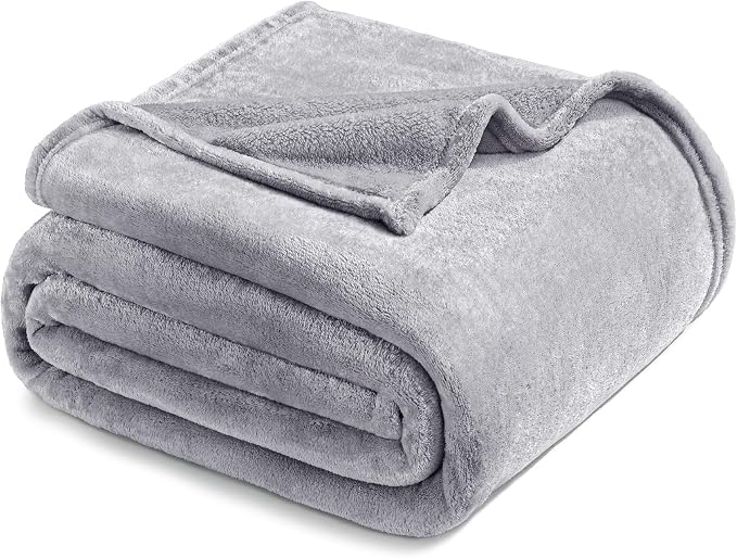 Exclusivo Mezcla Soft Fleece Throw Blanket for Couch, Light Grey | 50x60 Inches, Double-Sided Brushed Flannel, Lightweight Plush Cozy Blanket for Home Decor, All Season, Machine Washable