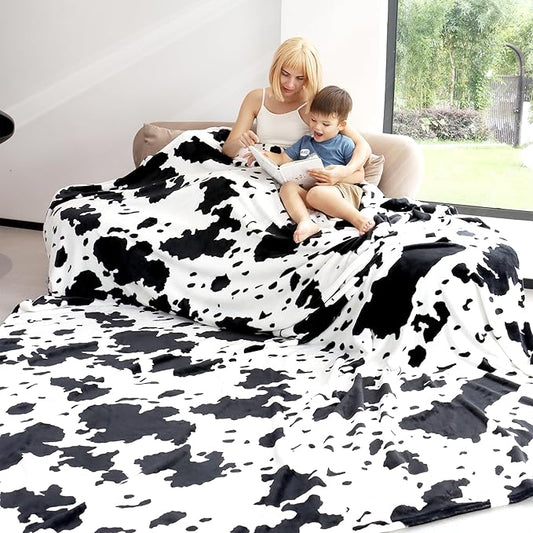 Fleece King Size Blankets for Bed Black and White Lightweight Large Soft Bed Blanket Decorative Fuzzy King Blanket for All Season 108x90 Inches