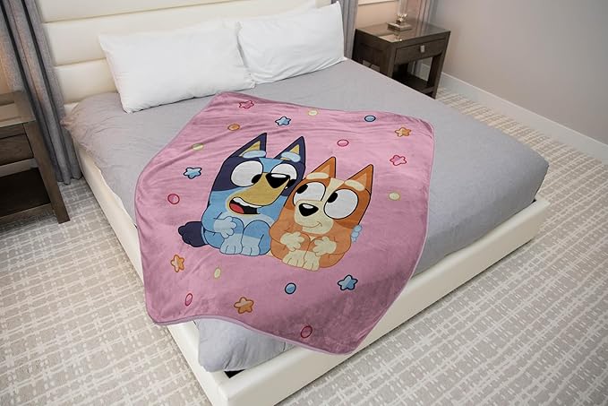 Jay Franco Kids Plush Throw Blanket – Soft & Comfy Throw for Couch or Bed – Cozy Home Décor for Living Room & Bedroom, Pink - Bluey, 46x60 - Throw Blanket