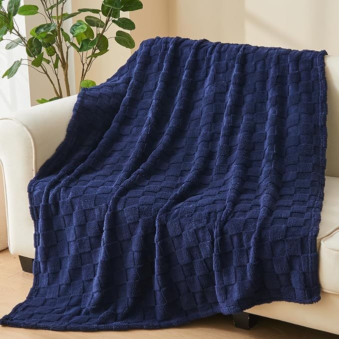 NEWCOSPLAY 3D Checkered Flannel Throw Blanket, Dark Navy, 50"x70" | Super Soft Cute Lightweight Decorative Premium Silky Fleece Blanket for Couch Sofa Bed, Gift for Women Men, All Season Use