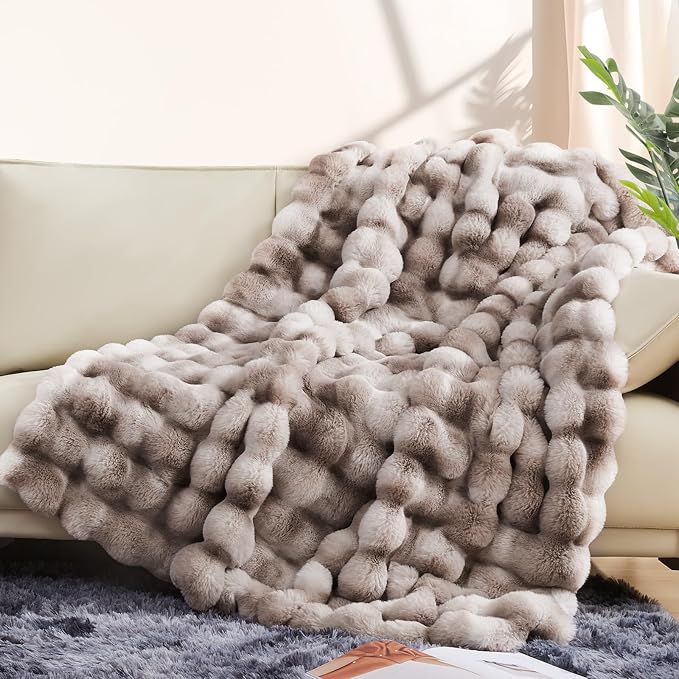 Luxury 1000GSM Faux Rabbit Fur Throw Blanket, Super Heavy Warm Cozy Brown Blankets for Couch Bed Sofa, Ruched Plush Fuzzy Elegant Soft Reversible Mink Blanket for Living Room Bedroom