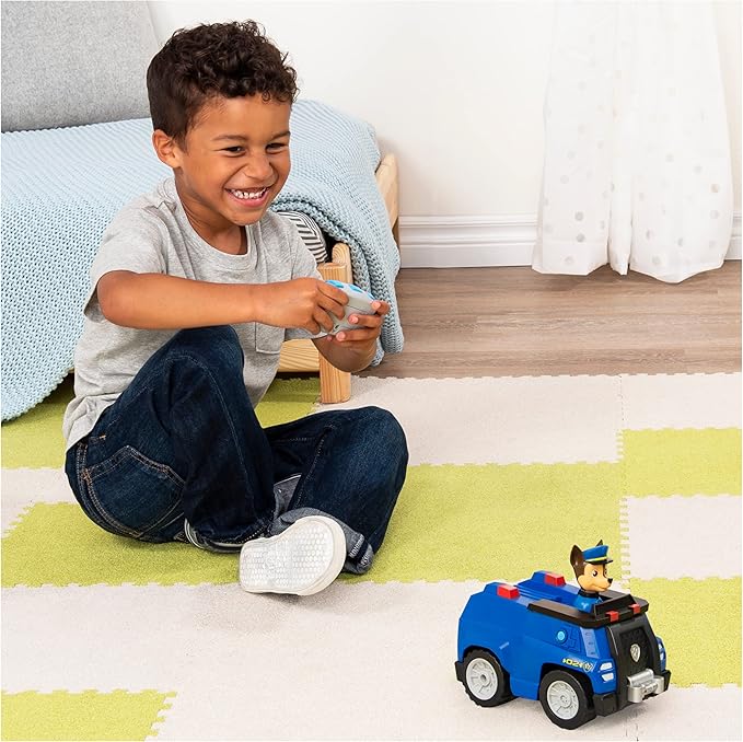 Paw Patrol, Chase Remote Control Police Cruiser with 2-Way Steering, for Kids Aged 3 and Up