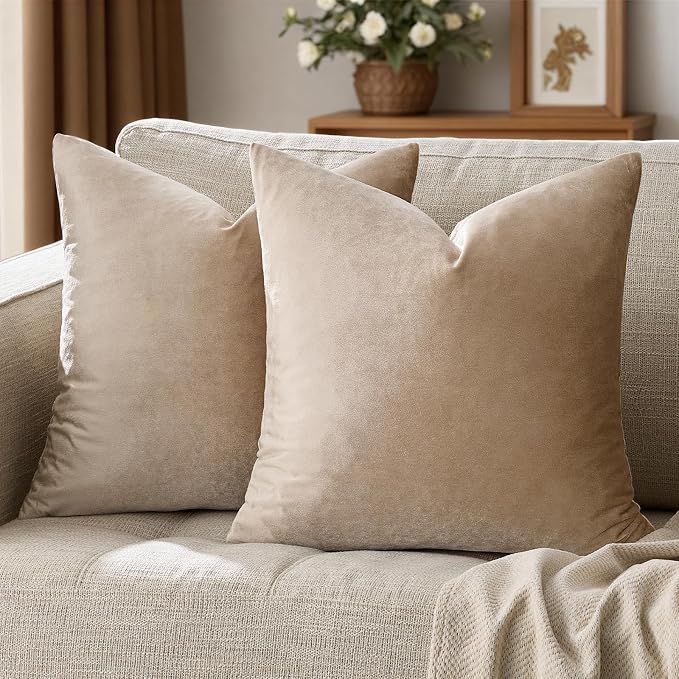GIGIZAZA Taupe Velvet Pillow Covers 20x20 Decorative Pillows Pack of 2 | Natural Throw Pillows for Couch Sofa,280gsm Soft Textured Fabric,Luxury Modern Square Pillowcases,Luxury Cushion Covers
