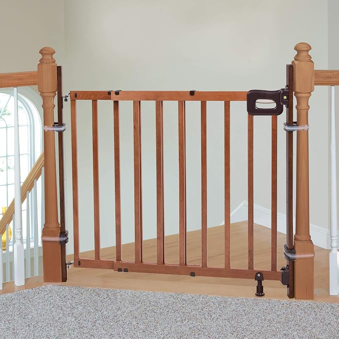 Summer Infant Banister to Banister Gate Mounting Kit - Fits Round or Square Banisters, Accommodates Most Hardware & Pressure Mount Baby Gates up to 37” Tall, Gate Sold Separately