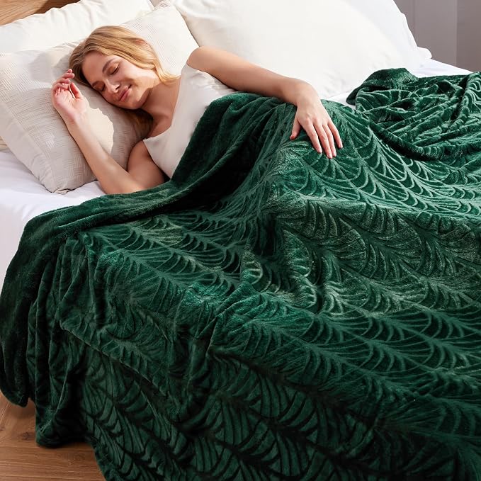 Whale Flotilla Soft Flannel Fleece Twin XL Size Bed Blanket, Emerald Green | 90"x66" Cozy Lightweight Breathable Coverlet, Plush Fluffy Bedspread, Vintage Pattern Decorative Blanket for Dorm, All Season