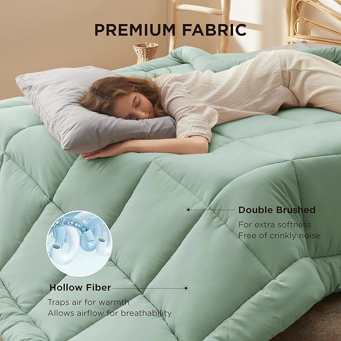 Bedsure Comforter Duvet Insert - Quilted Comforters Full Size, All Season Duvet, GentleSoft Down Alternative Bedding Blanket, with 8 Tabs, Gifts for Women/Men, Sage Green, Full 86 x 82 Inches