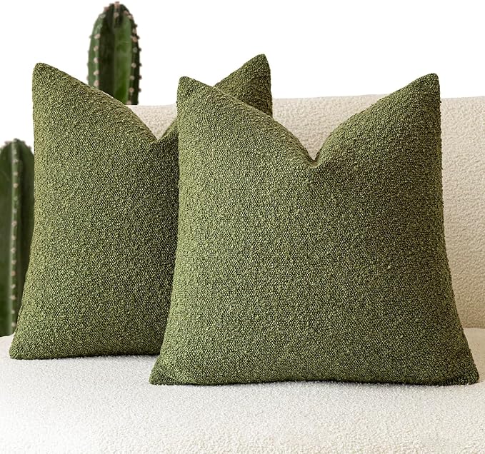 Foindtower Pack of 2 Modern Textured Boucle Throw Pillow Covers Accent Solid Decorative Pillow Cases Cozy Woven Couch Cushion Case for Chair Sofa Bedroom Living Room Home Decor, 20 x 20 Inch,Green