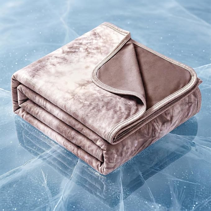 Cooling Blanket King Size 90"x104" for Hot Sleepers | Cold Summer Soft Blanket for Bed Couch and Travel Absorbs Heat Q-Max>0.35 Cool Lightweight Throw for Night Sweats Menopause