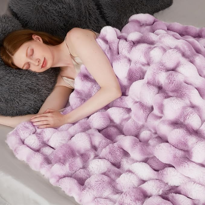 Luxury 1000GSM Faux Rabbit Fur Throw Blanket for Women, Super Heavy Warm Cozy Blankets for Couch Bed Sofa, Bubble Plush Fuzzy Soft Mink Blanket for Living Room Bedroom, Purple