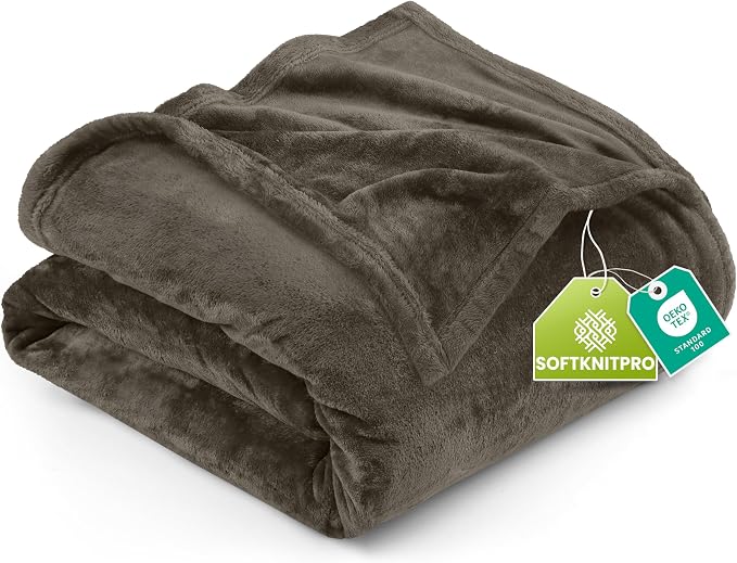 Utopia Bedding Ultra Soft Fleece Bed Blanket King Size Brown (90x102 Inch) | Microfiber Plush Warm Lightweight Breathable Cozy Blanket Anti-Static, All Season Use, Gift for Women and Men