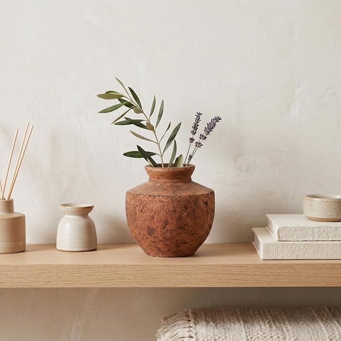 Terracotta Vase, 6 Inch Brown Ceramic Flower Vase for Home Decor Rustic Pottery Vase for Living Room Farmhouse Decor Entryway Fireplace Kitchen Dining Table Centerpiece